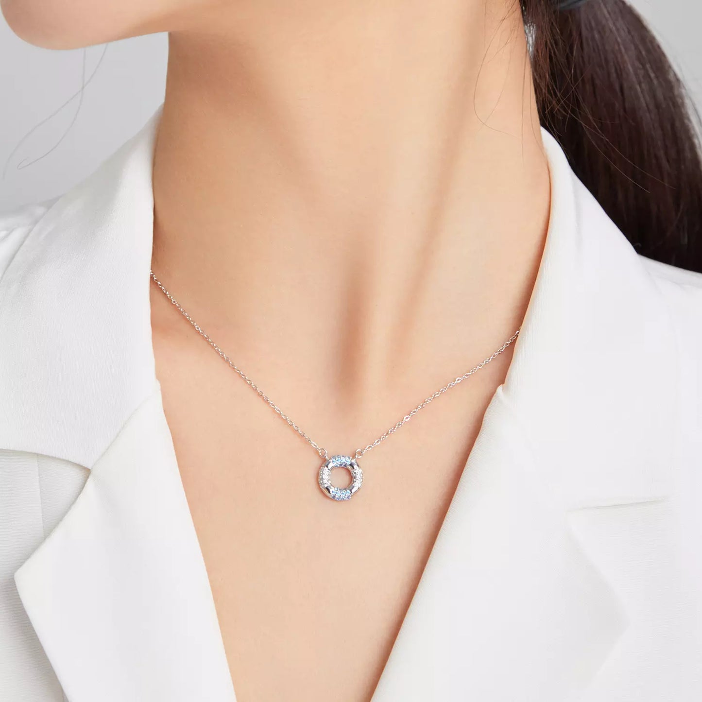 Colier argint Blue Crystal Circle